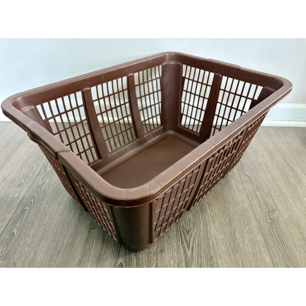 70s 80s 90s Vintage Rubbermaid Brown Rectangular Laundry Basket Grandma Core
